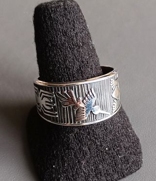 Bonito anillo de plata