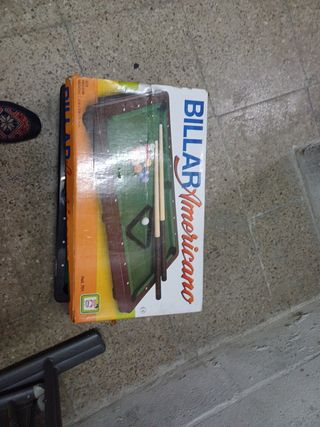 Billar de mesa para niños