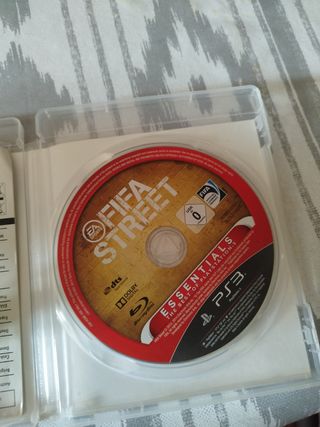 PS3 (PlayStation 3) + 2 mandos