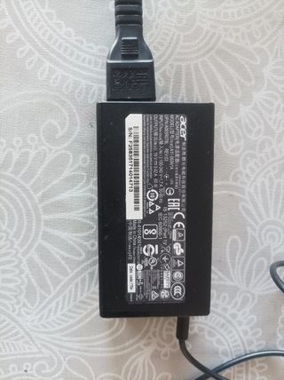 Adaptador AC
