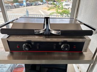 LIQUIDACIÓN Grill plancha ranurada doble