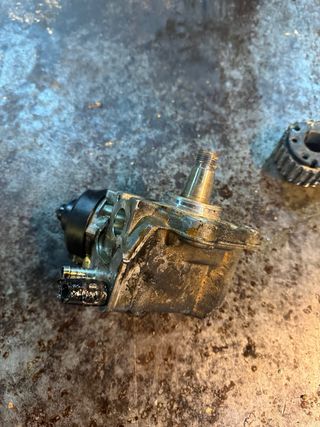 Bomba inyectora audi a3 2.0 tdi