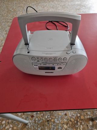 Compacto y reproductor de musica