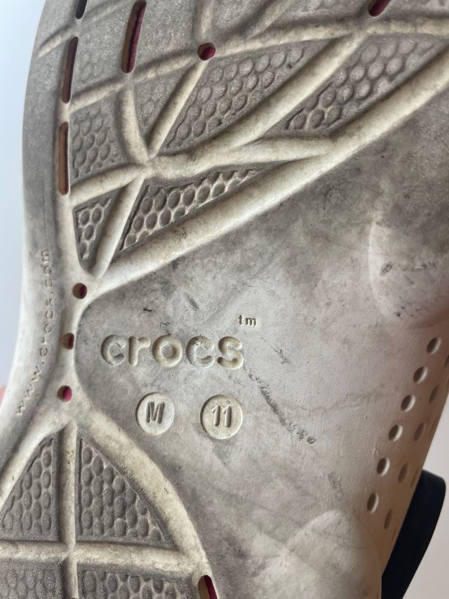CROCS 45