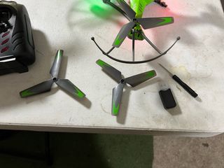 Drone Attop 