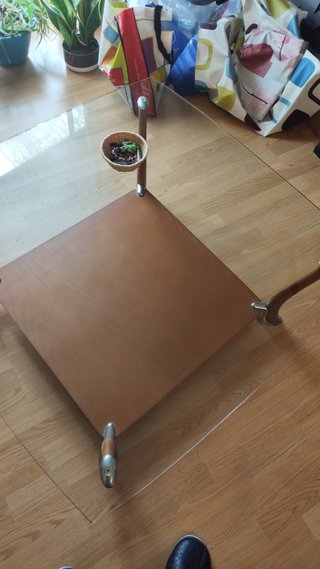 Mesa centro de cristal