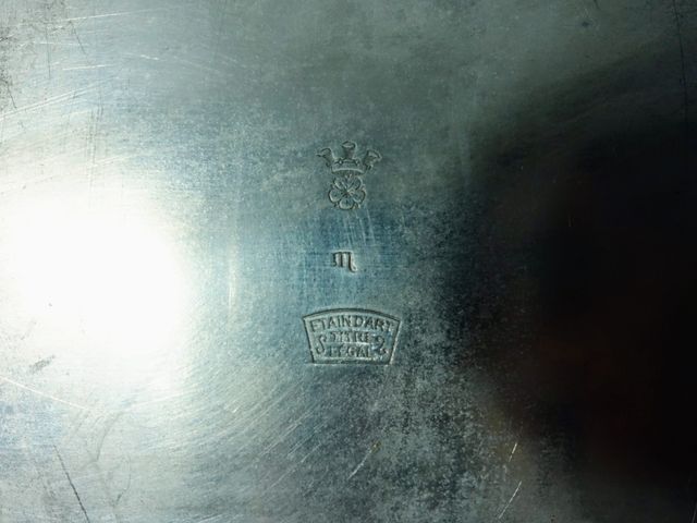 Etain D'art Juego de café francés hecho de estaño y madera.