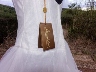 Vestido de novia de la firma Demetrios.