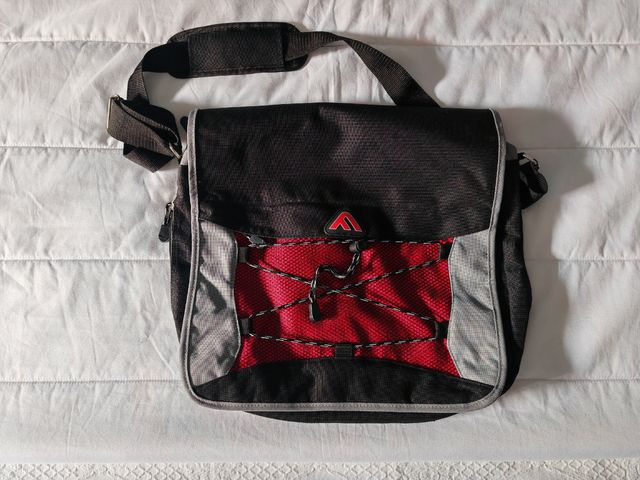 Funda portátil bandolera nueva