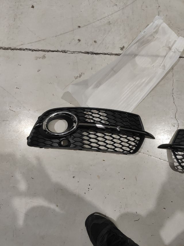 Rejillas antiniebla Audi q5 s-line 2013