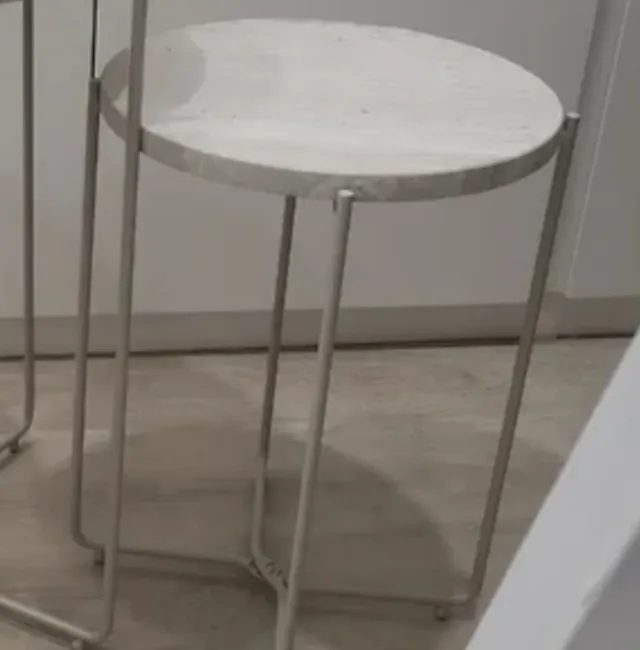 Mesa auxiliar redonda