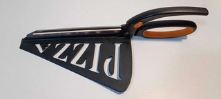 Tesoura com pá para cortar fatias de pizza