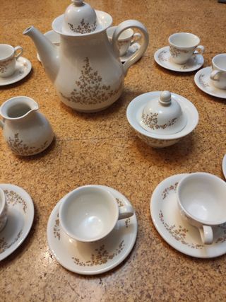 JUEGO COMPLETO DE CAFÉ LOZA PONTESA