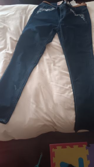 Pantalon  vaquero NUEVO!!