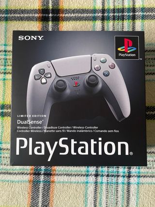 Mando PS5 30 aniversario 
