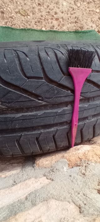 Neumático 185/65 r 15