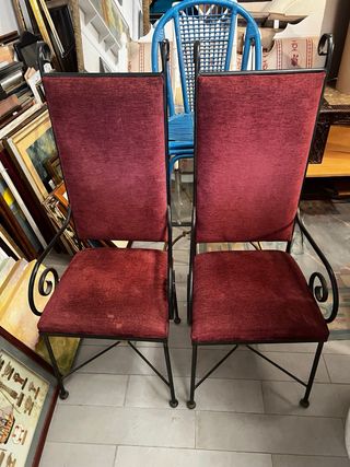 Pareja de sillas de hierro