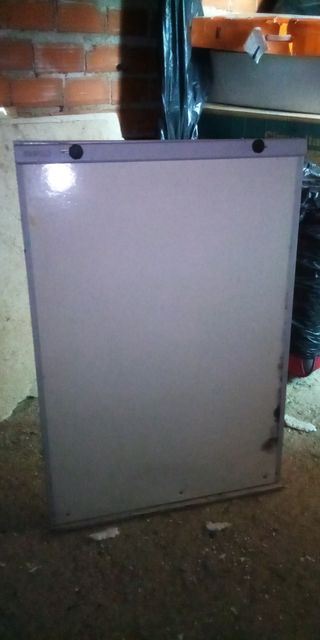 Pizarra blanca con caballete