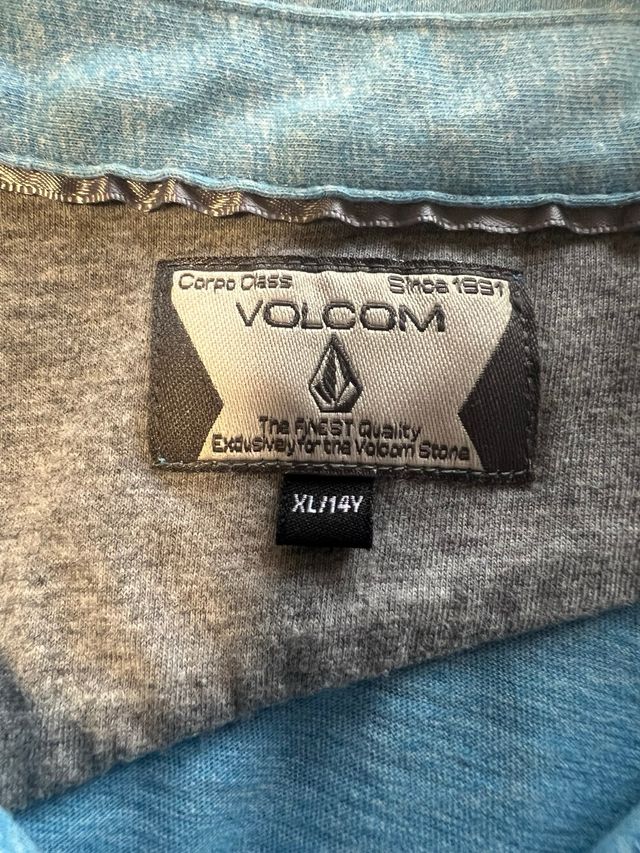 Camiseta Volcom talla 14 años