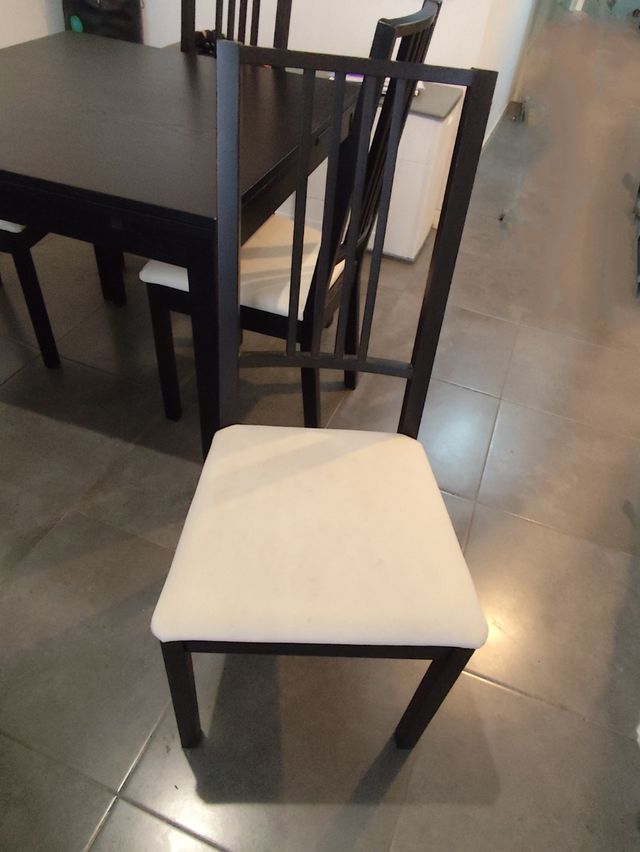 Mesa comedor y sillas