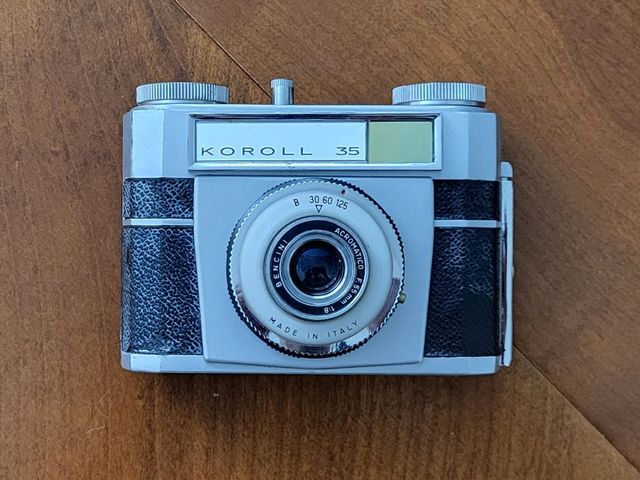 Macchina fotografica Koroll 35