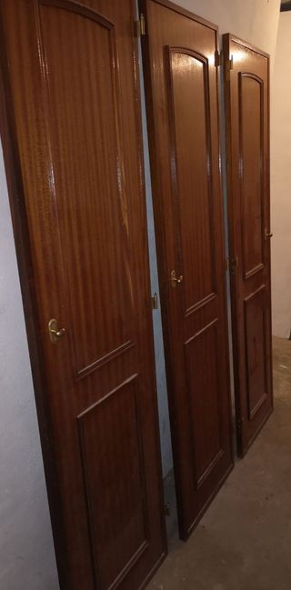Conj. 3 portas de roupeiro