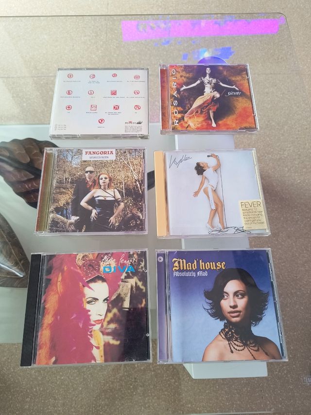 Lote de CDs
