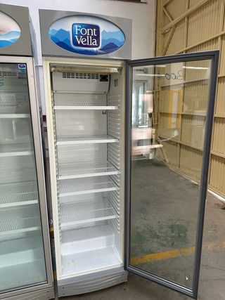 NEVERA EXPOSITORA OCASION !!