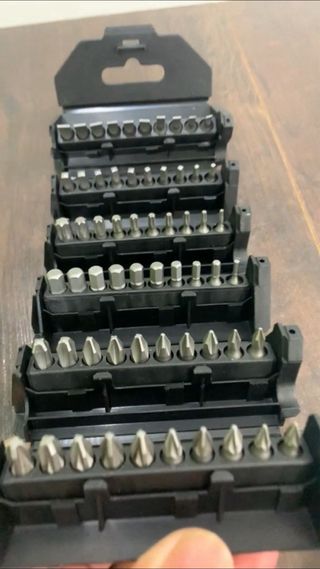 Cacciavite con multiinserto