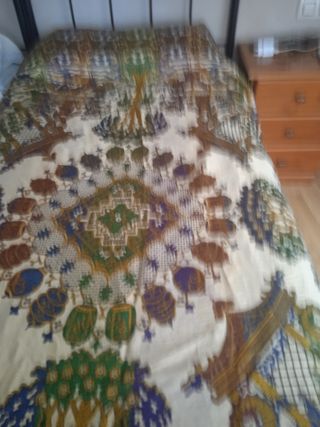 Colcha moruna antigua