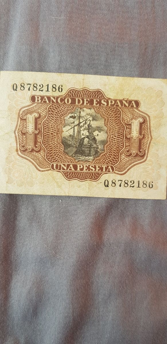 Billetes 1 pesetas y cinco pesetas