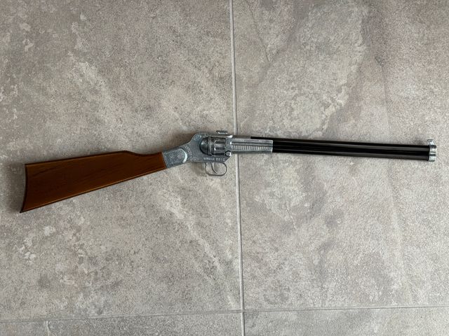 🎁 Fucile giocattolo