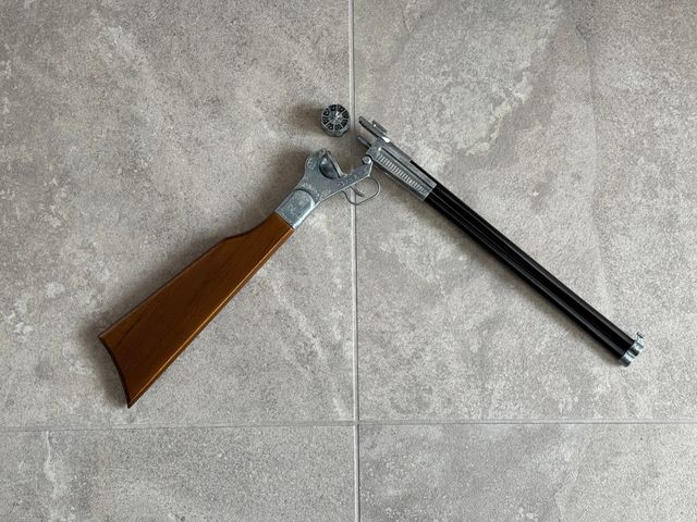 🎁 Fucile giocattolo