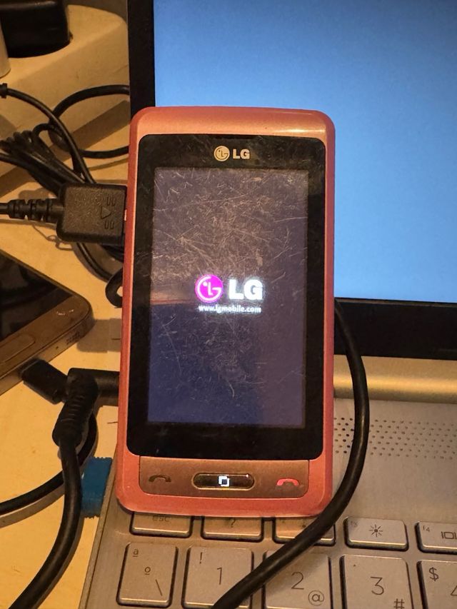 Movil LG Cookie KP500