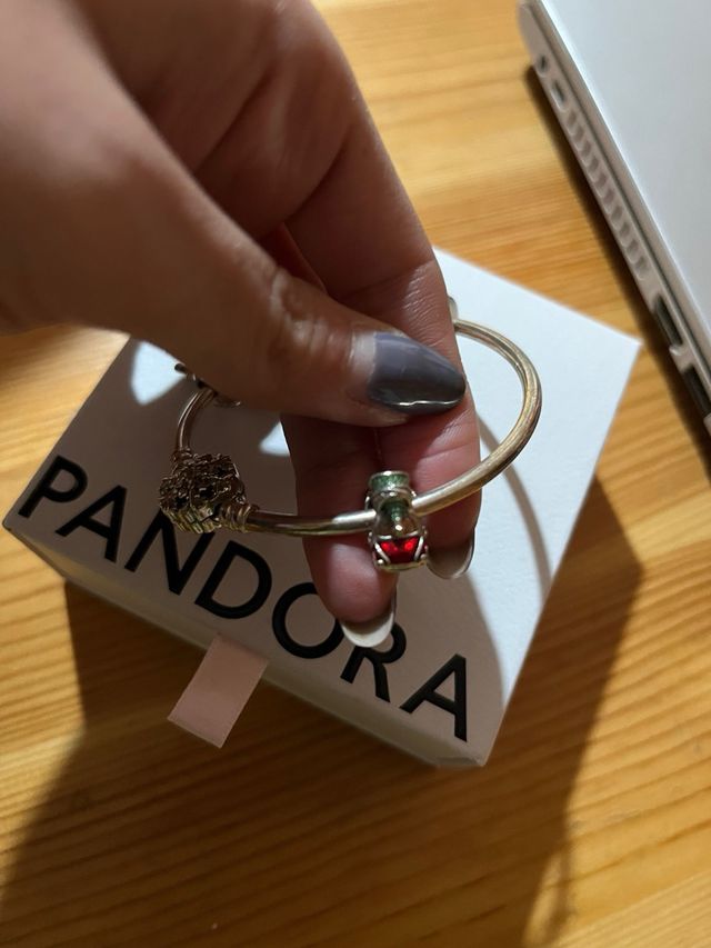 Bracciale Pandora natalizio con charm