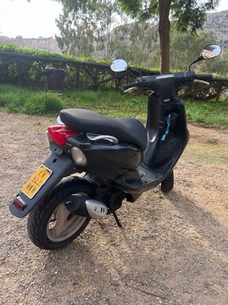 Yamaha Neos