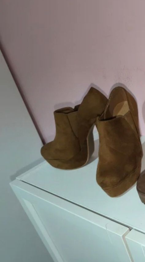 Zapatos Tacón Número 35 en Excelentes Condiciones