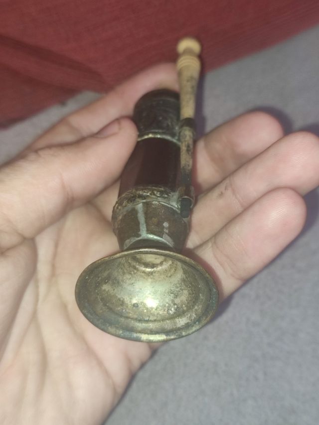 DELINEADOR DE OJO MARROQUI