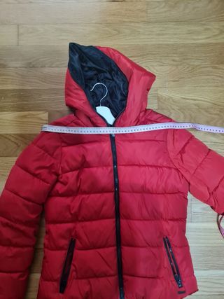 Plumífero rojo zara