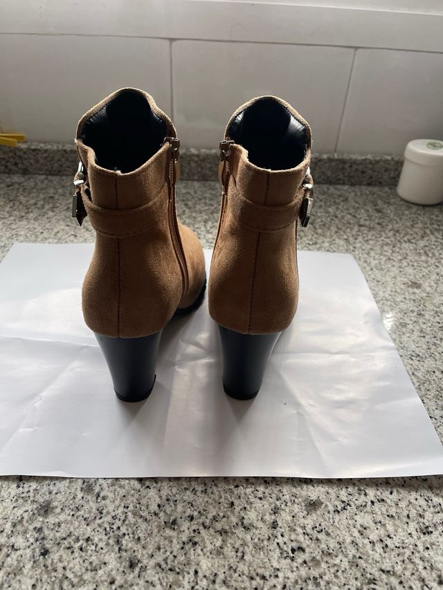 Botines sin estrenar