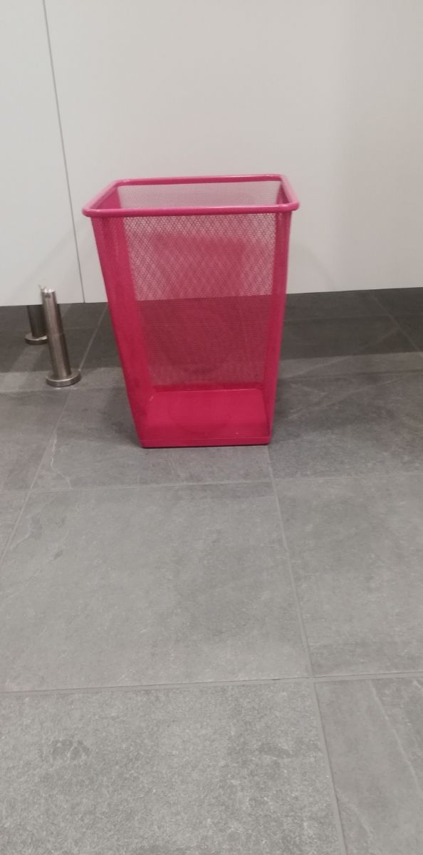 pepelera rosa paraguero