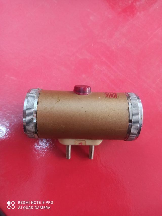 Antiguo ambientador 125v años 70