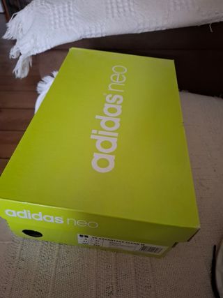Zapatillas Adidas.