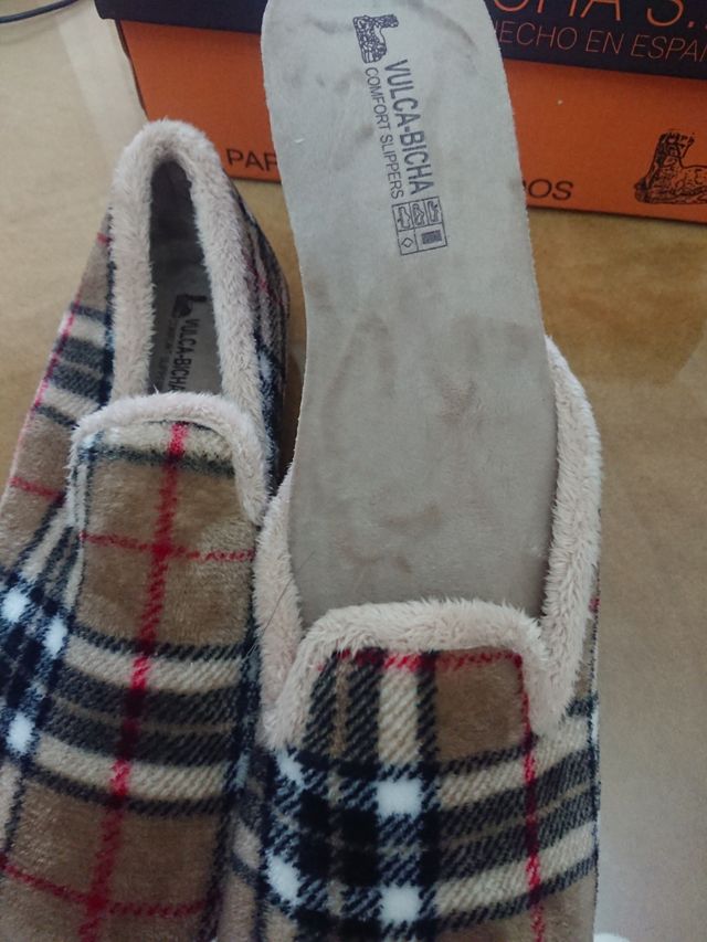 Zapatillas casa hombre . Números 41 y 43