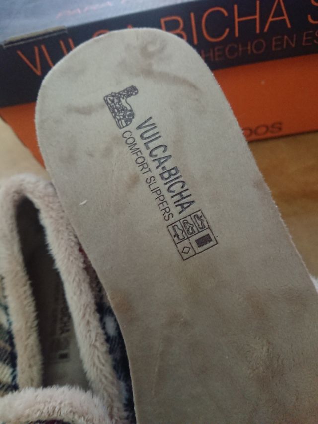 Zapatillas casa hombre . Números 41 y 43