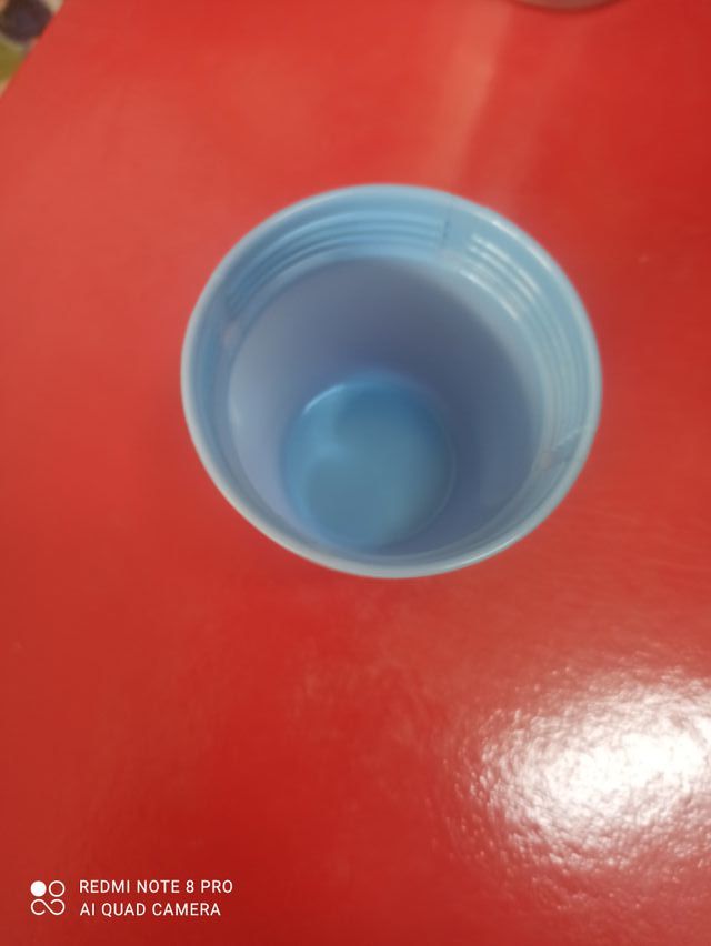 Antiguo termo de bebidas.