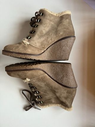 Botines de cuña