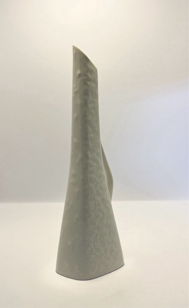 Jarrón de porcelana blanca alemana años 50