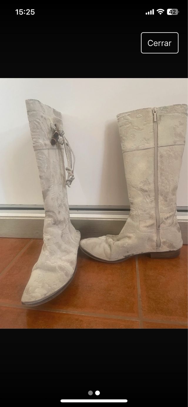 Botas ante Zara