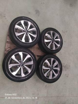 Juego de ruedas  R16 con llantas Kia Stonic